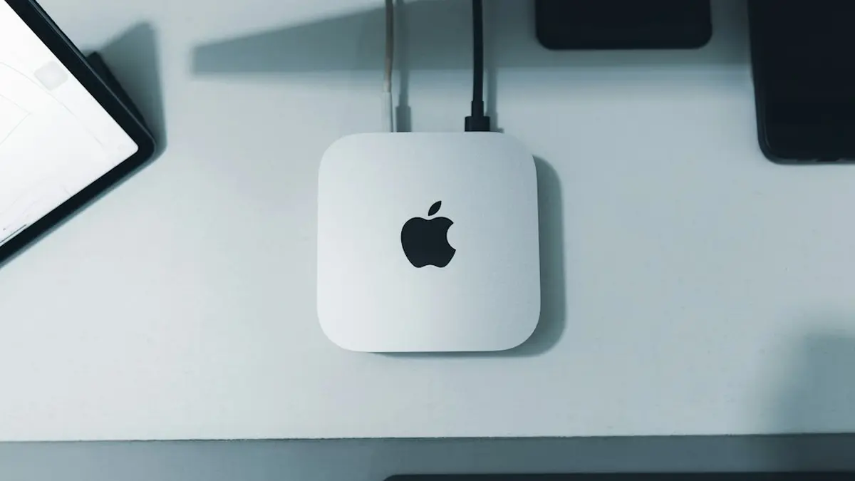 Mac mini M6 vs Mac mini M4, what changed and whether the extra $300 is worth it